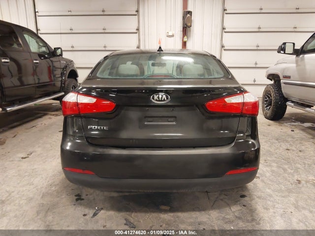KIA FORTE LX 2016 KNAFK4A65G5537746 Image 17