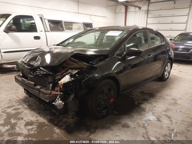 KIA FORTE LX 2016 KNAFK4A65G5537746 Image 2