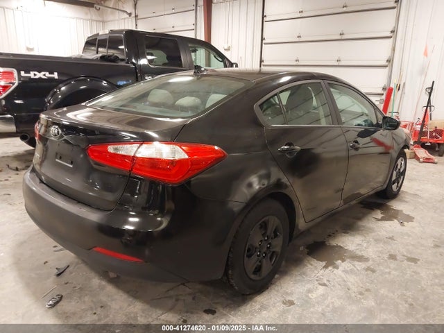 KIA FORTE LX 2016 KNAFK4A65G5537746 Image 4