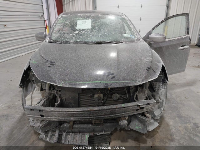 3N1AB7AP6JL658819 Nissan SENTRA SV
