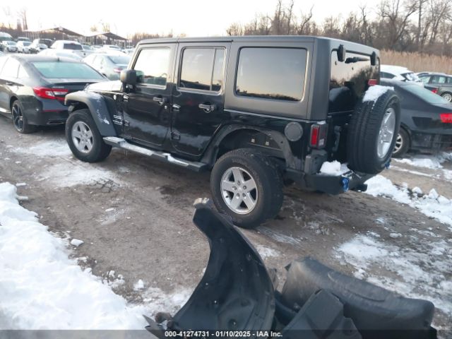 1C4BJWDG3HL574019 Jeep Wrangler Unlimited Sport 4x4