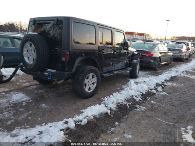 1C4BJWDG3HL574019 Jeep Wrangler Unlimited Sport 4x4