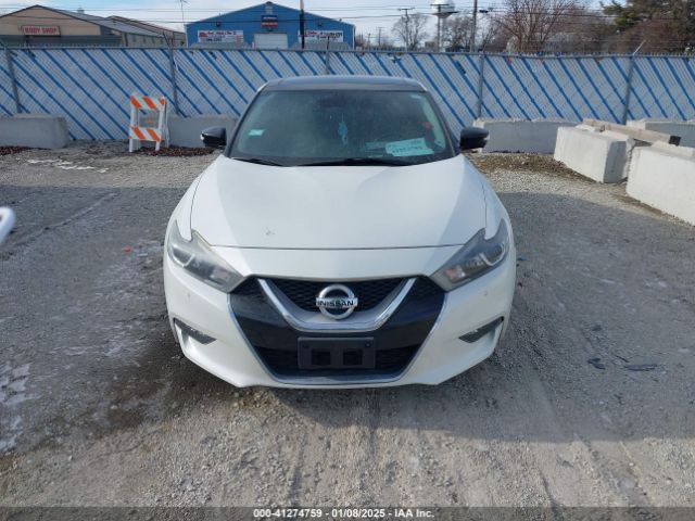 1N4AA6AP1GC435205 Nissan Maxima 3.5 Platinum