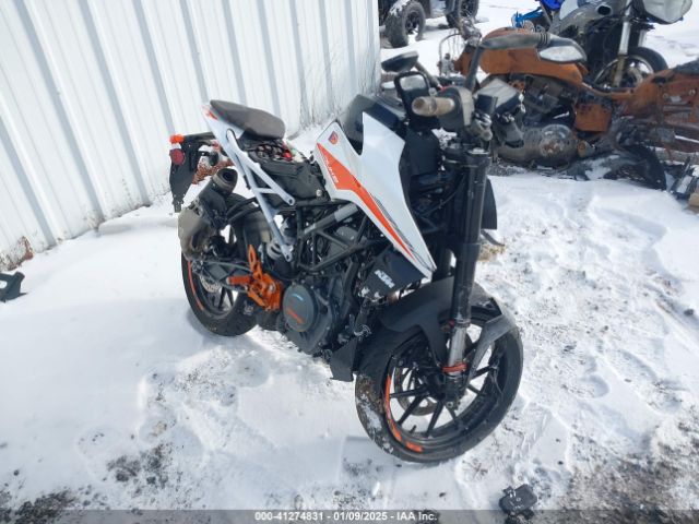2022 KTM 390 MD2JPJ407NC233325