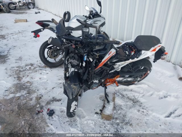 2022 KTM 390 MD2JPJ407NC233325 Photo 1