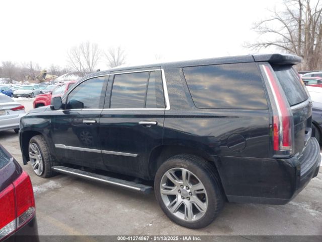 1GYS4CKJ8HR352622 Cadillac Escalade Premium Luxury