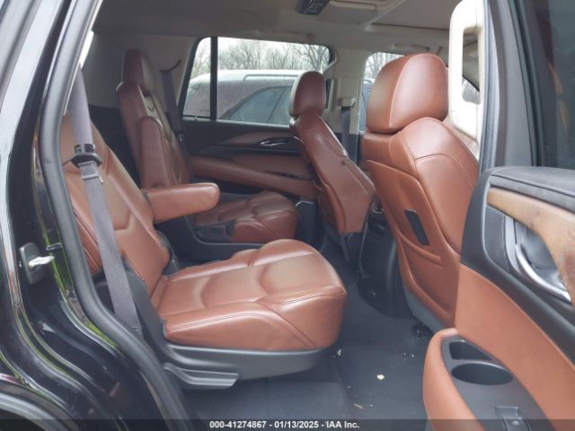 1GYS4CKJ8HR352622 Cadillac Escalade Premium Luxury