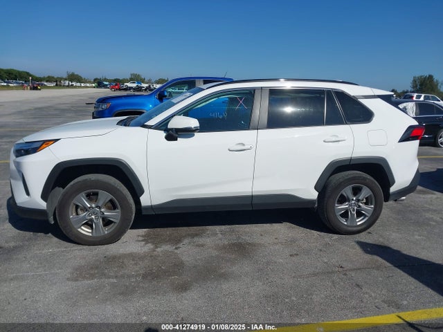 Toyota Rav4 Xle 2023 2T3W1RFVXPW285715 Image 14