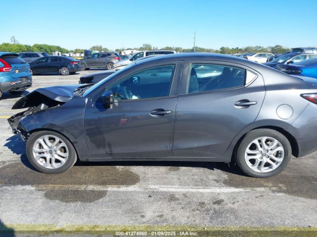 3MYDLBZV5GY142378 Scion IA