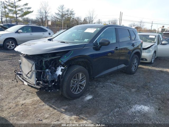 5N1BT3AB5PC936914 Nissan Rogue S Intelligent Awd