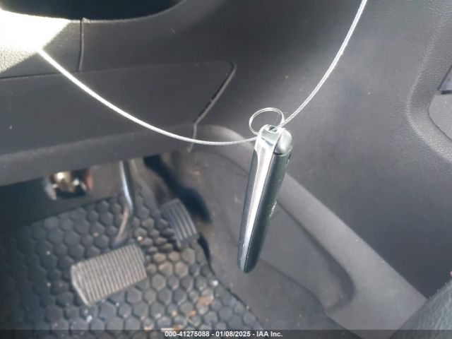 2017 FORD ESCAPE 1FMCU0J98HUC98957 Photo 10