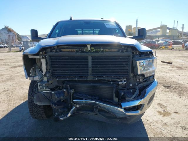 3C6UR5CLXLG207691 RAM 2500 Tradesman  4x4 6'4 Box