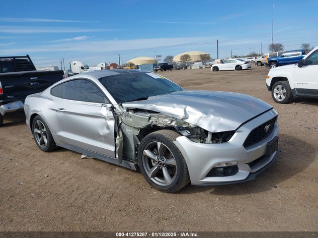 Ford Mustang V6 2016 1FA6P8AMXG5241900 Image 13