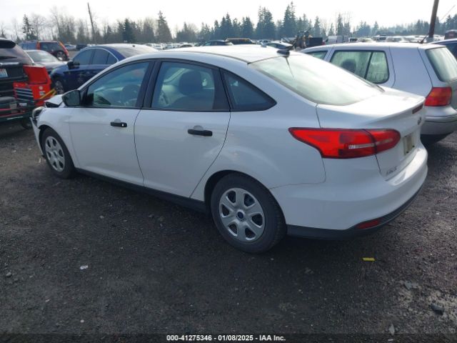 1FADP3E25FL315320 Ford FOCUS S