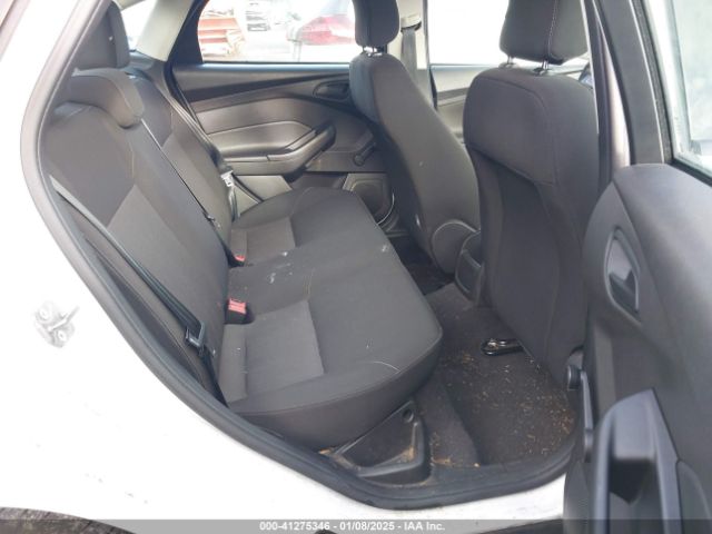 1FADP3E25FL315320 Ford FOCUS S