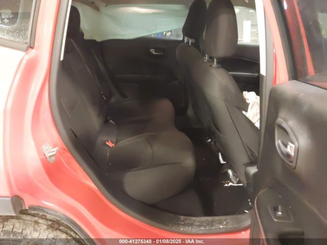 2019 JEEP COMPASS 3C4NJCAB3KT851008 Photo 7