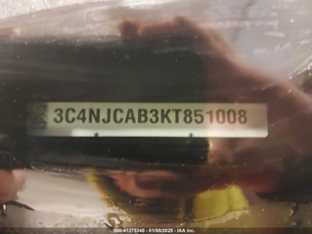 2019 JEEP COMPASS 3C4NJCAB3KT851008 Photo 8