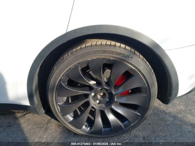 7SAYGDEF0NF493323 Tesla Model Y Performance Dual Motor All-wheel Drive