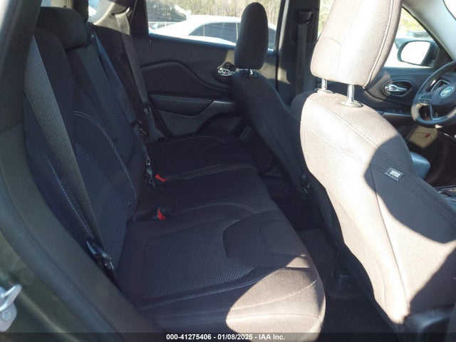 1C4PJLCB3KD416517 Jeep Cherokee Latitude Fwd
