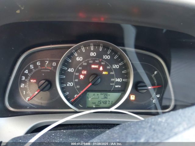 JTMZFREV9EJ002846 Toyota RAV4 LE