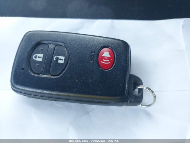 Toyota Prius Two 2015 JTDKN3DU0F1930931 Image 11