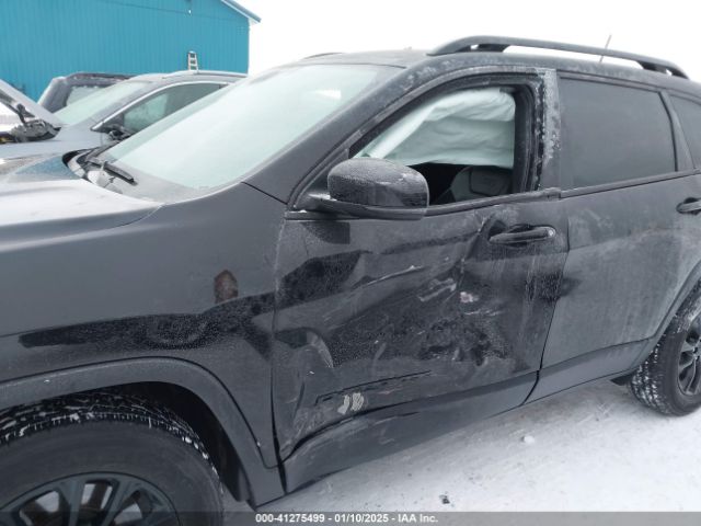 1C4PJMMB5PD114092 Jeep Cherokee Altitude Lux 4x4