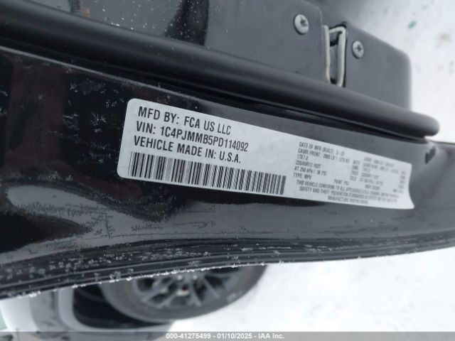 1C4PJMMB5PD114092 Jeep Cherokee Altitude Lux 4x4