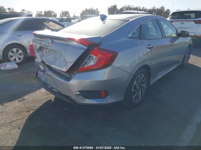 Honda k20c2 2018 19XFC2F71JE202470 Image 4