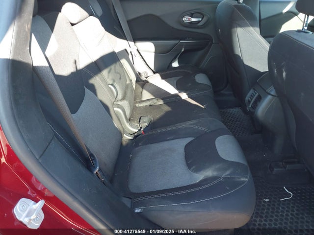 1C4PJMAB0GW301619 Jeep Cherokee Altitude