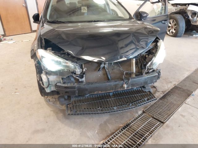 2T1BURHE3HC755579 Toyota COROLLA SE