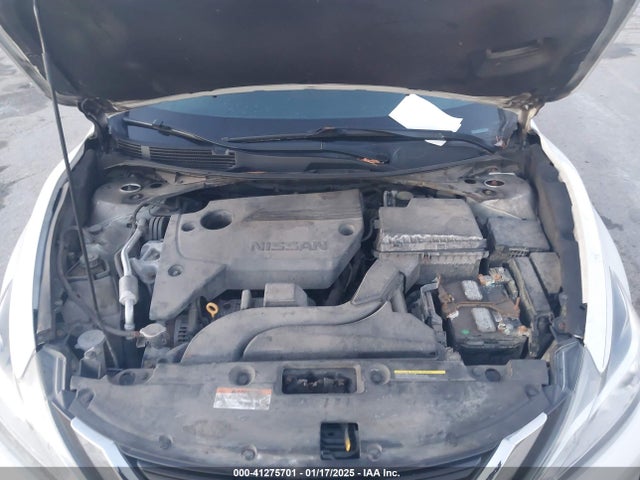 1N4AL3AP8HN363028 Nissan Altima 2.5 S