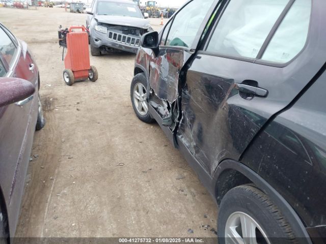 KL7CJKSB3LB062759 Chevrolet Trax Fwd Ls
