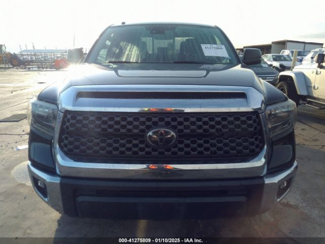5TFUW5F19JX754195 Toyota Tundra Sr5 5.7l V8