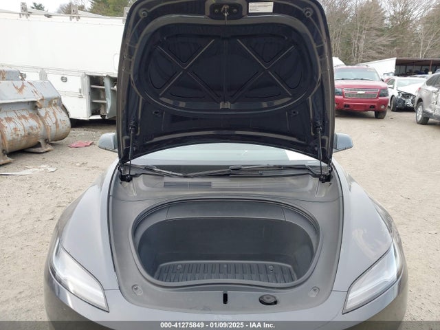 2024 TESLA MODEL 3 5YJ3E1EA9RF737816 Photo 9