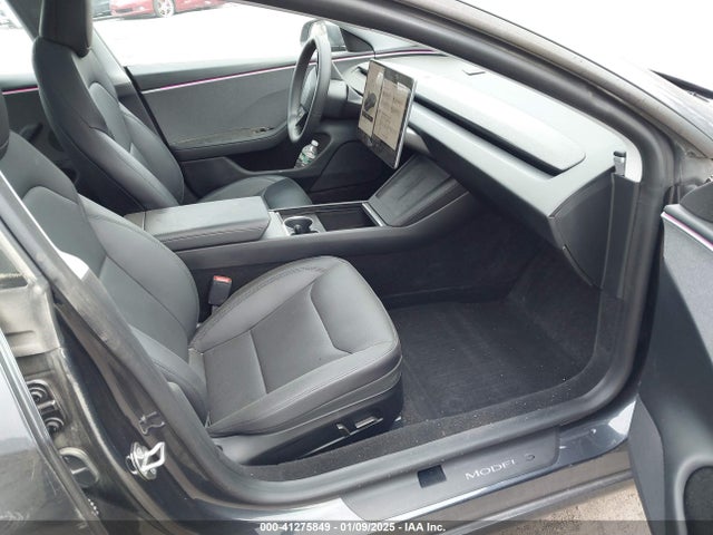 2024 TESLA MODEL 3 5YJ3E1EA9RF737816 Photo 4