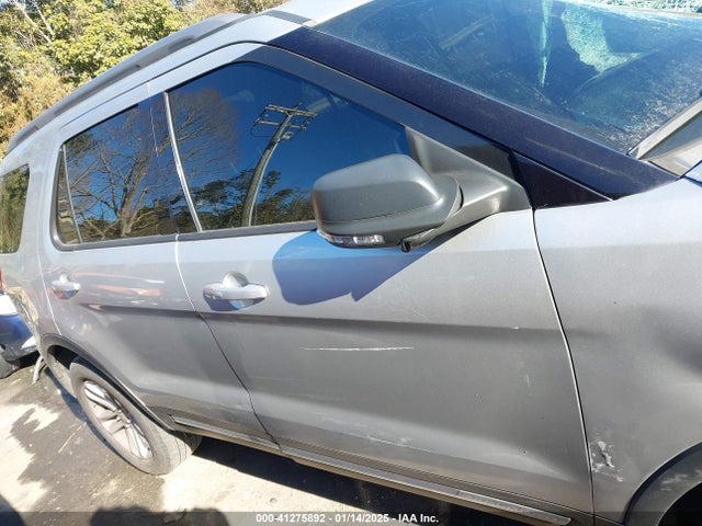 Ford EXPLORER XLT 2017 1FM5K7DH1HGC89087 Image 13
