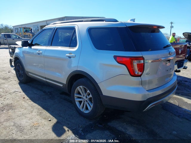 Ford EXPLORER XLT 2017 1FM5K7DH1HGC89087 Image 3