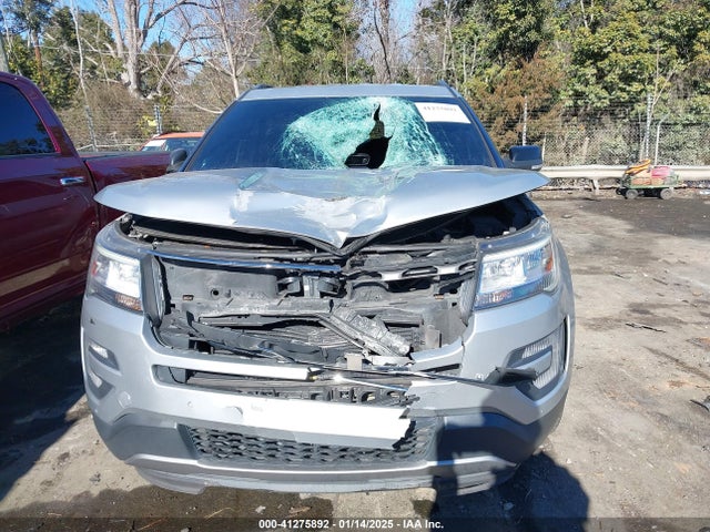 Ford EXPLORER XLT 2017 1FM5K7DH1HGC89087 Image 6