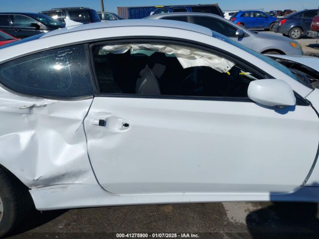 KMHHT6KD8EU120928 Hyundai Genesis 2.0t