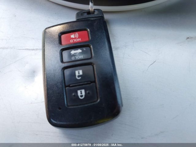 4T1BD1FK0FU153938 Toyota Camry Hybrid Le