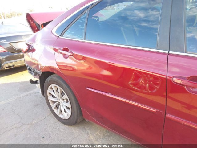 4T1BD1FK0FU153938 Toyota Camry Hybrid Le