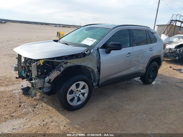 Toyota RAV4 LE 2020 2T3F1RFV4LC114261 Image 2