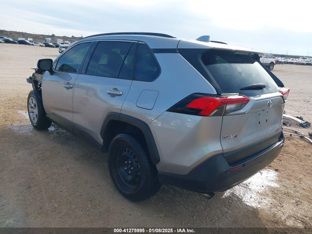 Toyota RAV4 LE 2020 2T3F1RFV4LC114261 Image 3