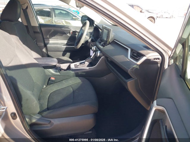 Toyota RAV4 LE 2020 2T3F1RFV4LC114261 Image 5
