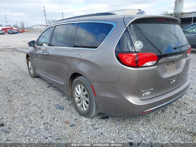Chrysler Pacifica Touring-l 2017 2C4RC1BG7HR734408 Image 3