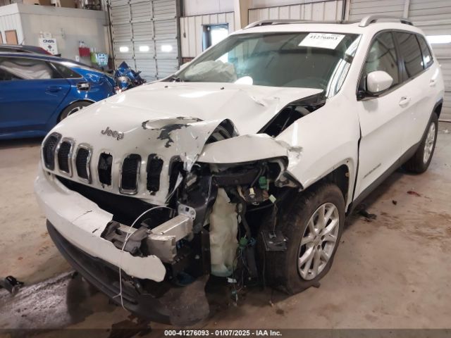 1C4PJLCS7HW549570 Jeep Cherokee Latitude Fwd