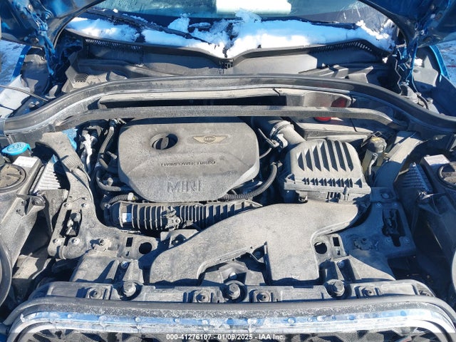 2018 MINI COUNTRYMAN WMZYT5C3XJ3E61612 Photo 9