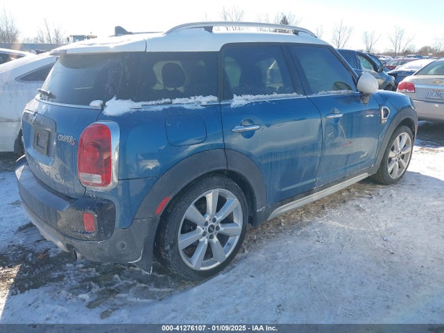 2018 MINI COUNTRYMAN WMZYT5C3XJ3E61612 Photo 3