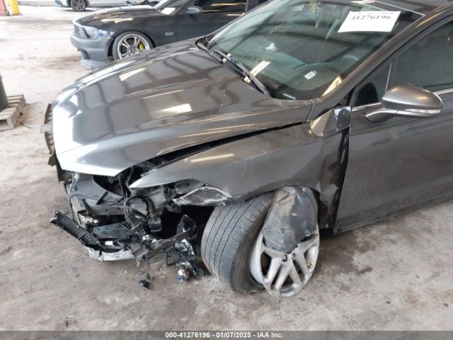 3FA6P0H70GR330504 Ford FUSION SE