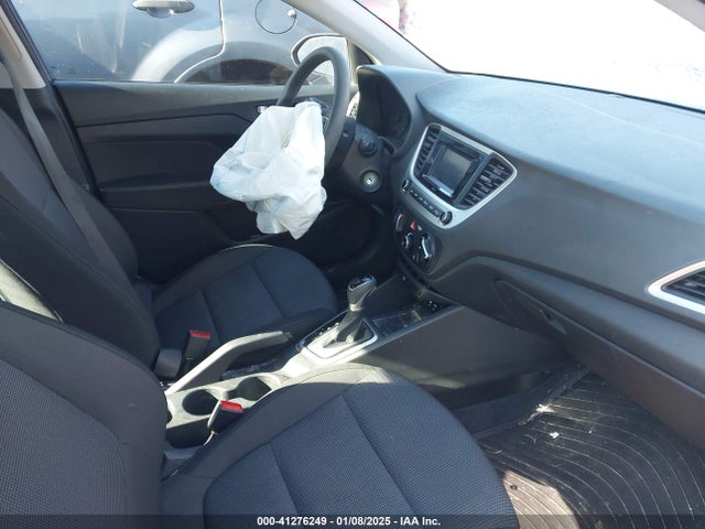 Hyundai ACCENT SE 2022 3KPC24A61NE165247 Image 5